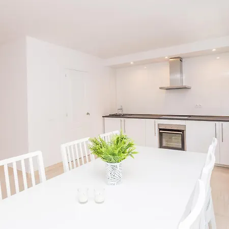 Apartment 3br Centre - *